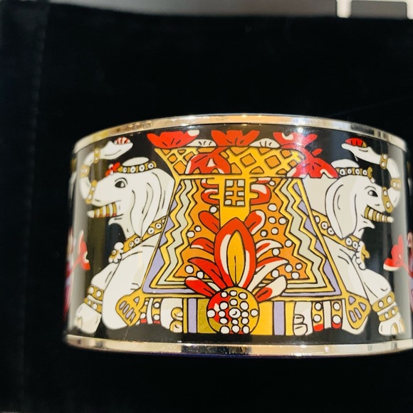 Hermes Black Enamel Extra Wide Bangle Silver Finish - Picture 3 of 6